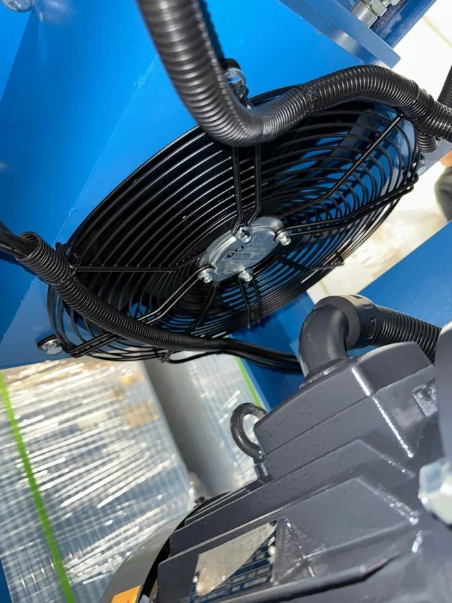 Компрессор винтовой ВедКом BK 7.5/10 CFM - фото