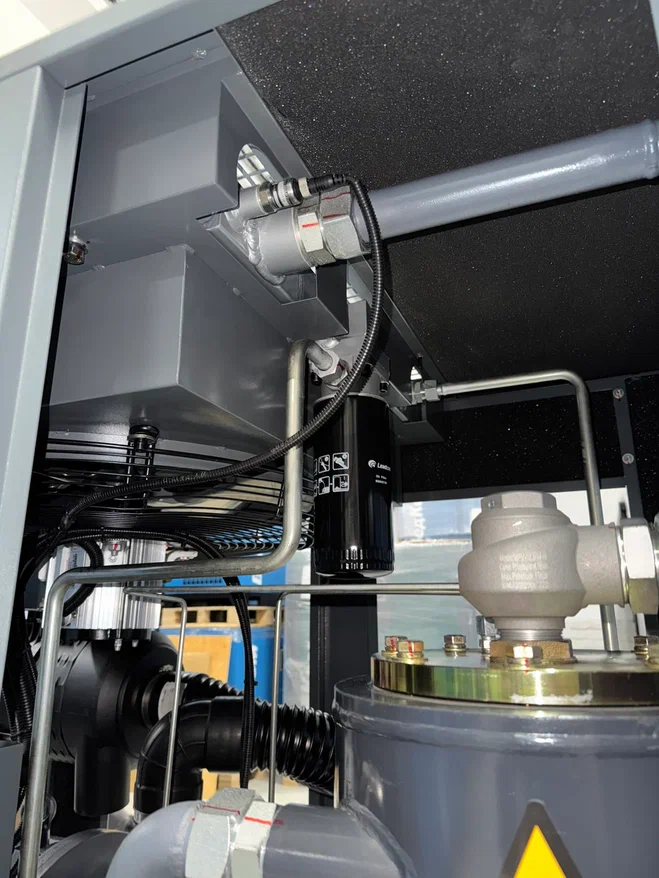 Компрессор винтовой ВедКом ВК 37/8 PM с частотным преобразователем - фото