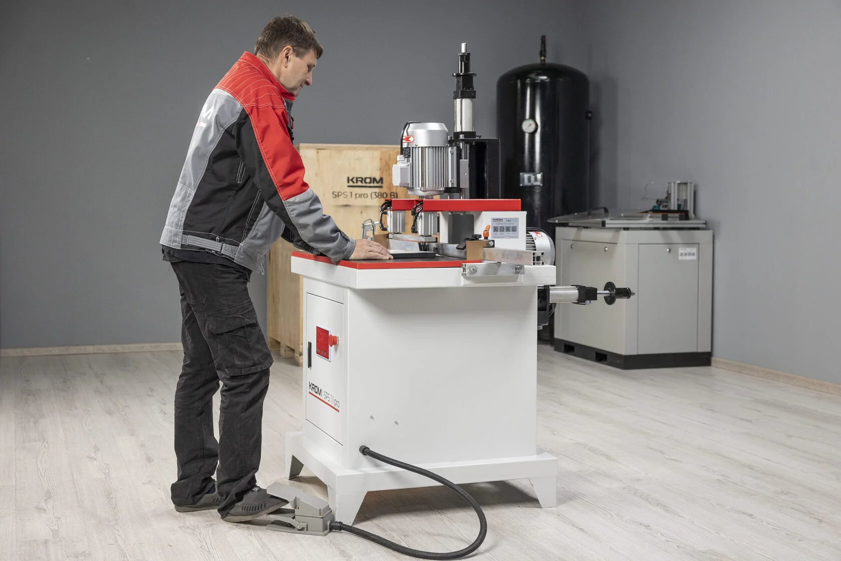 Присадочный станок с двумя шпинделями для горизонтального и вертикального сверления KROM SPS 1 PRO  220V - фото