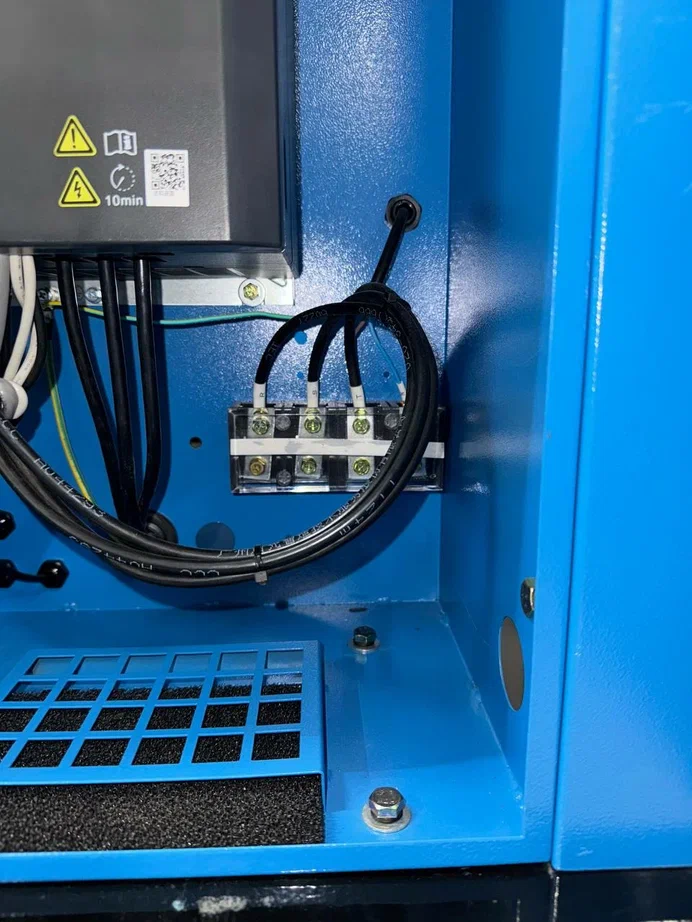 Компрессор винтовой ВедКом ВК-J 22/10 TG с частотным преобразователем - фото