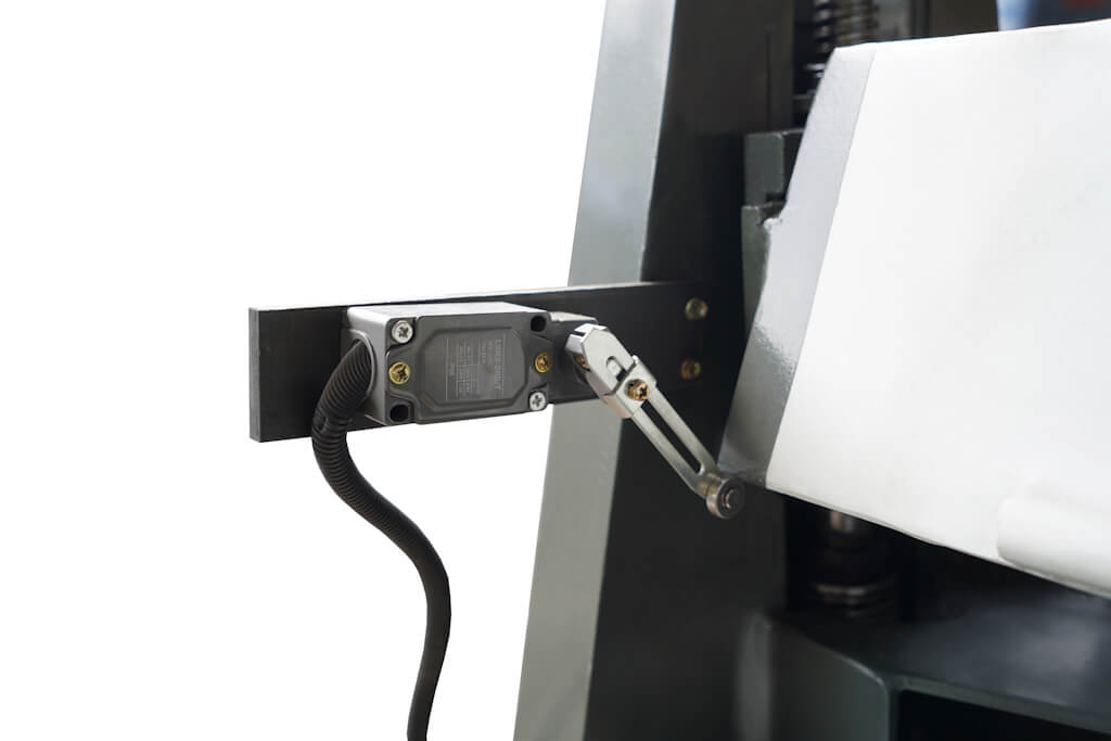 Листогибочный станок электромеханический MetalMaster MEF 2515 - фото