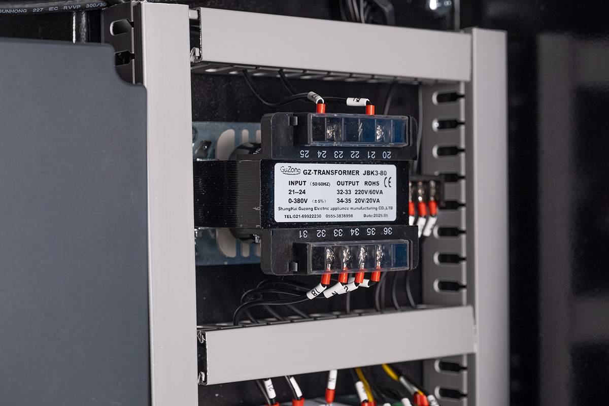 Компрессор винтовой Hansmann RSE37-10 с частотным преобразователем - фото