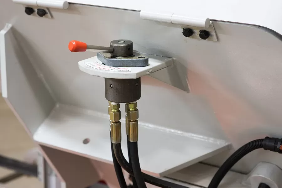 Двухколонный полуавтоматический ленточнопильный станок Stalex TGK-4240 - фото