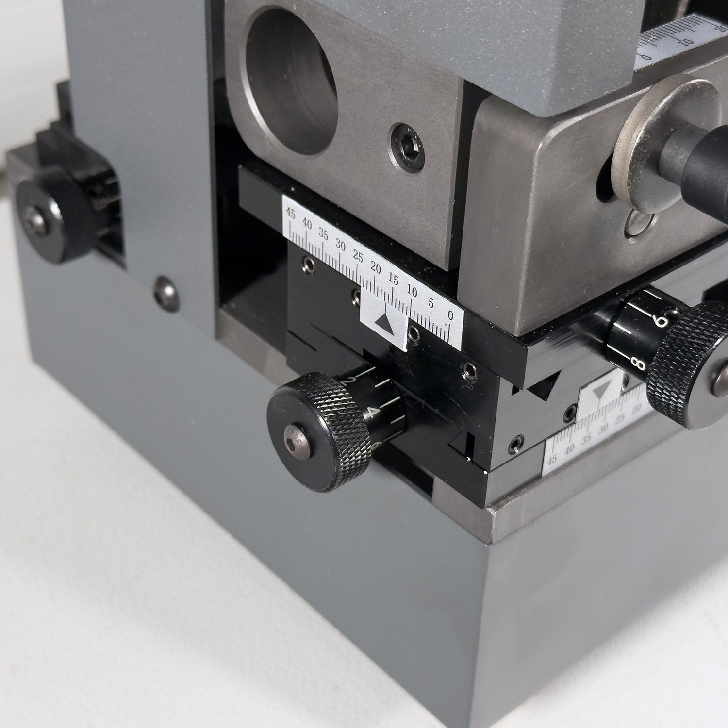 Cтанок для заточки метчиков AURA ZM-Y3C - фото