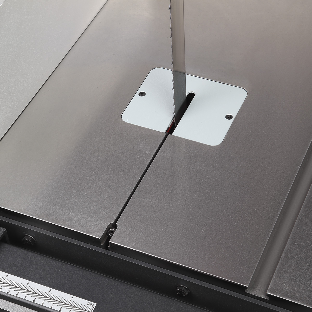 Ленточнопильный станок BELMASH WBS-800/380 - фото