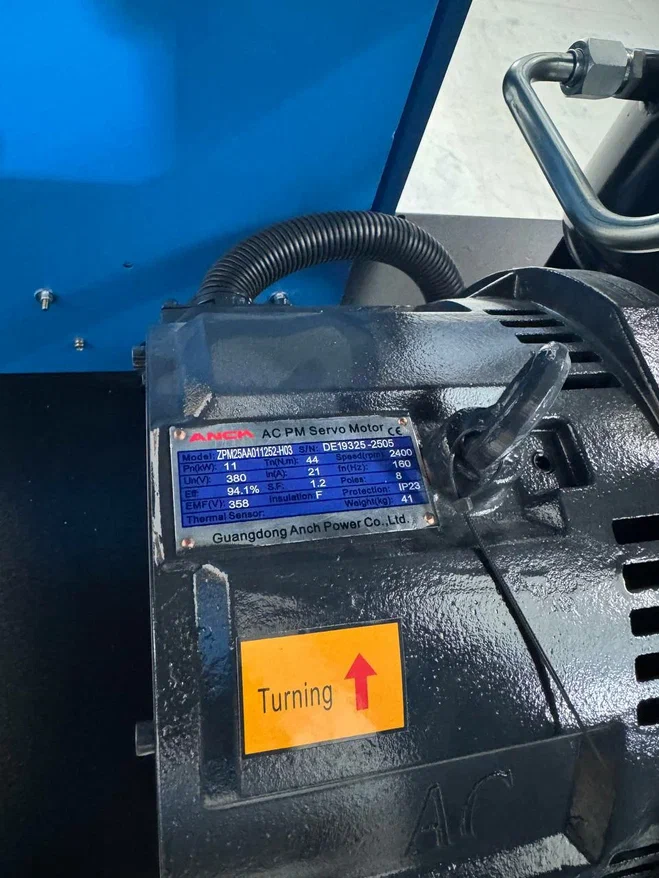 Компрессор винтовой ВедКом ВК 11/10 PM с частотным преобразователем - фото