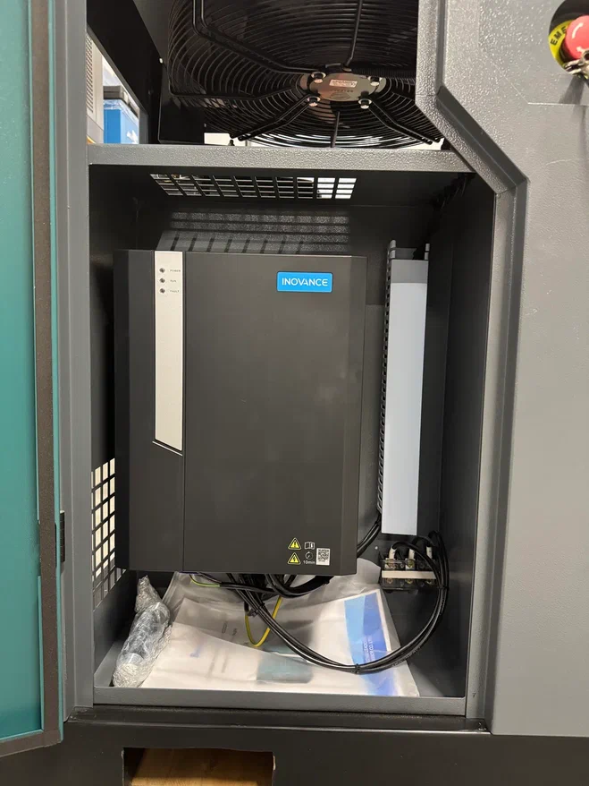 Компрессор винтовой ВедКом ВК 22/16 PM с частотным преобразователем - фото