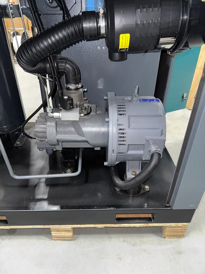 Компрессор винтовой ВедКом ВК 22/16 PM с частотным преобразователем - фото