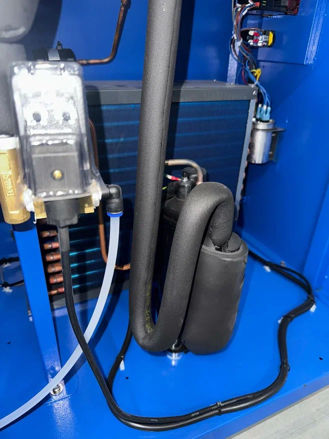 Осушитель рефрижераторного типа ВедКом DS038V - фото