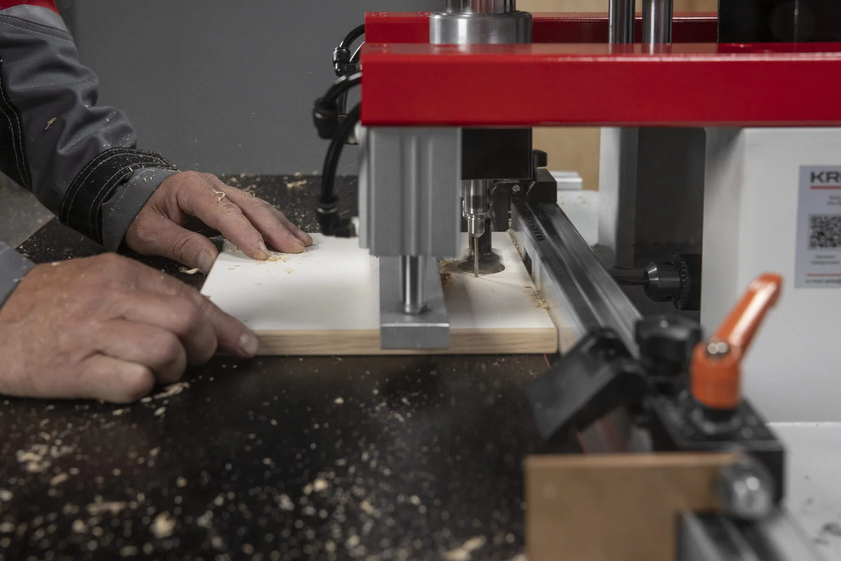 Присадочный станок с двумя шпинделями для горизонтального и вертикального сверления KROM SPS 1 PRO  220V - фото