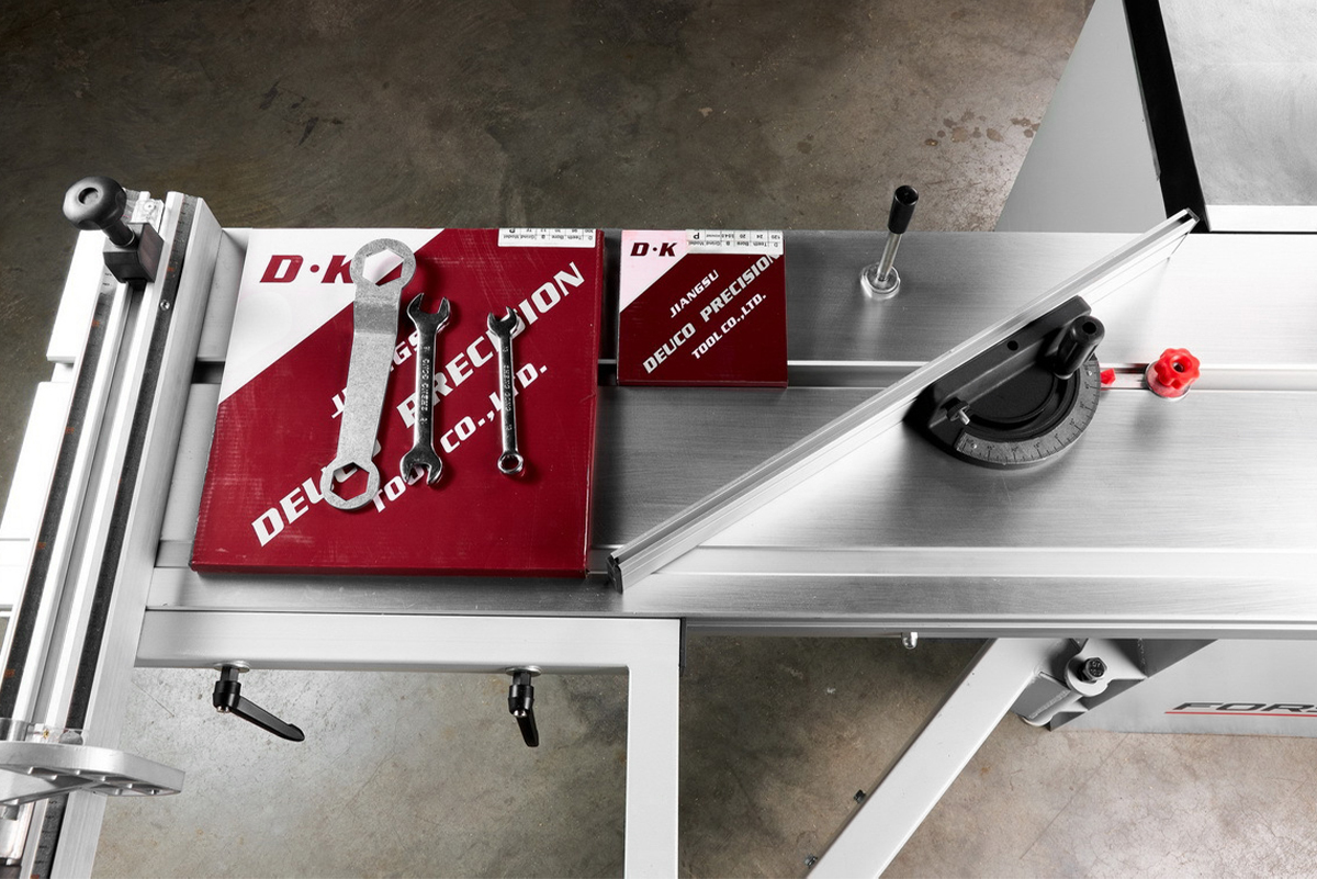 Форматно-раскроечный станок FORS 1600 plus - фото