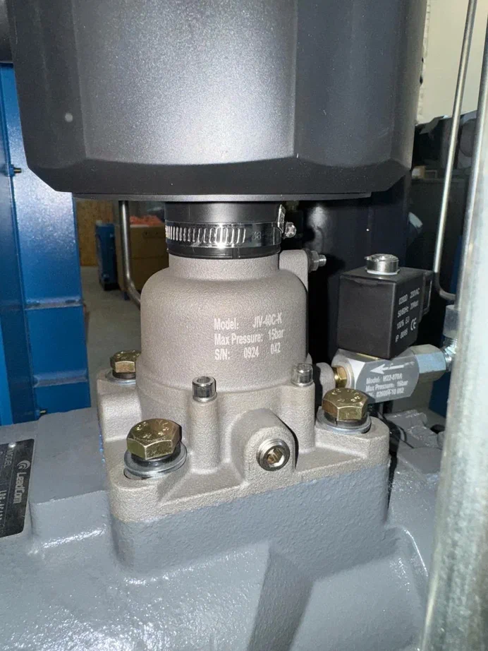 Компрессор винтовой ВедКом ВК-J 15/10 TG с частотным преобразователем - фото