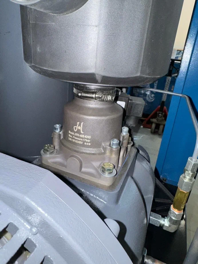 Компрессор винтовой ВедКом ВК-J 22/16 TG с частотным преобразователем - фото