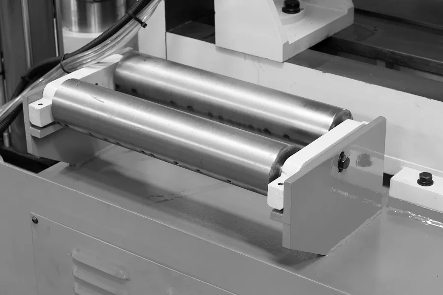 Двухколонный полуавтоматический ленточнопильный станок Stalex TGK-4240 - фото