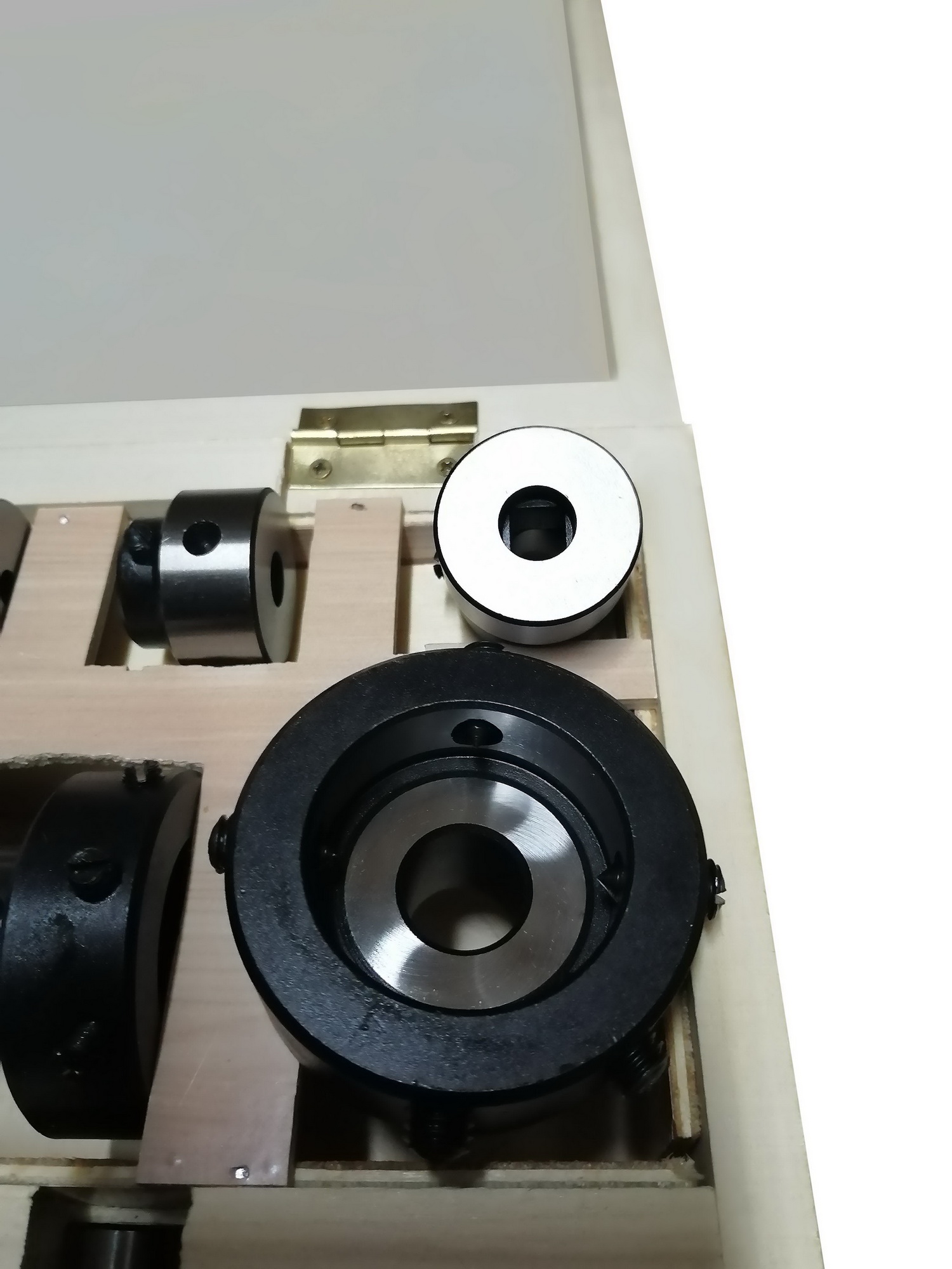 Револьверная головка AURA MK2, 6 поз. D 63,5 мм - фото