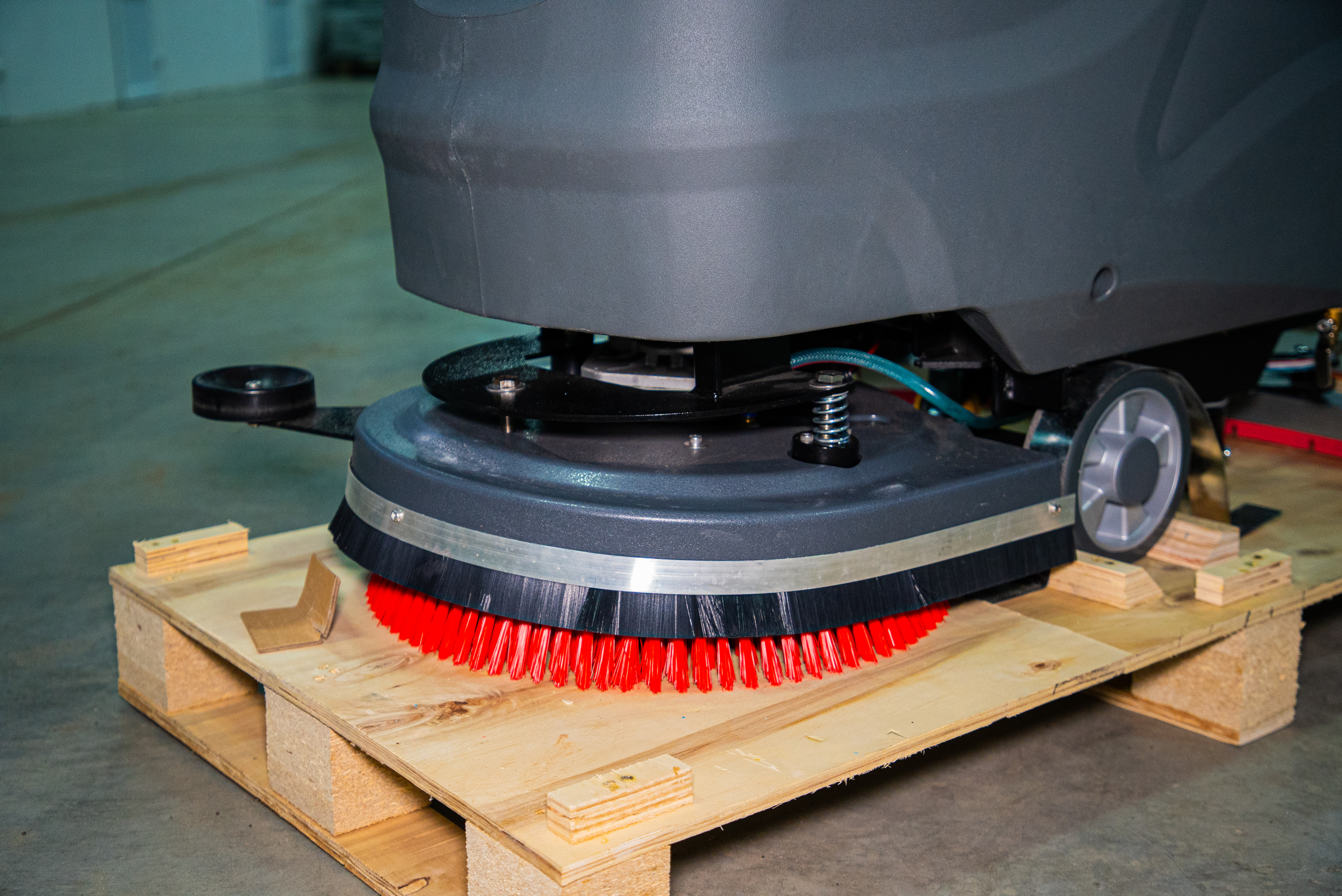 Машина поломоечная TOR COMPACT 56 с АКБ GEL - фото