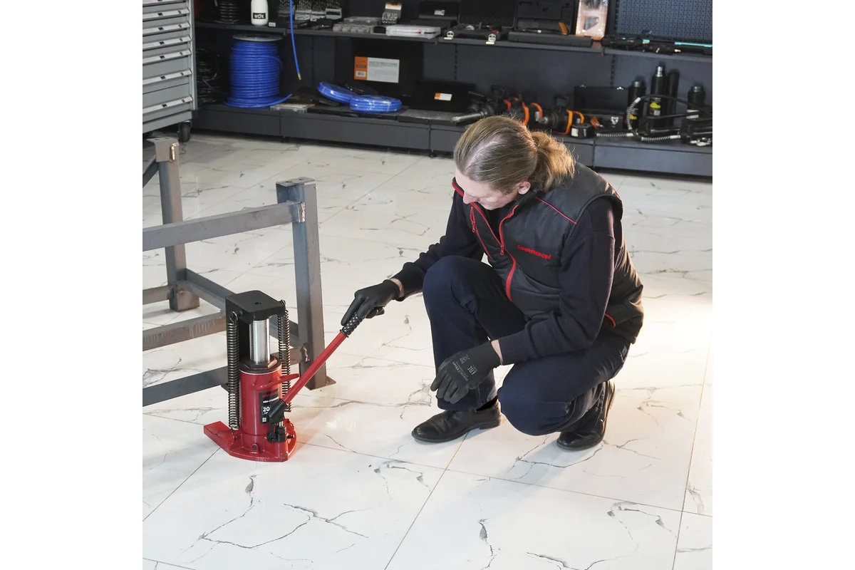 Домкрат гидравлический грузовой с низким подхватом Harrison Toe Jack HRH-CY11000103 - фото