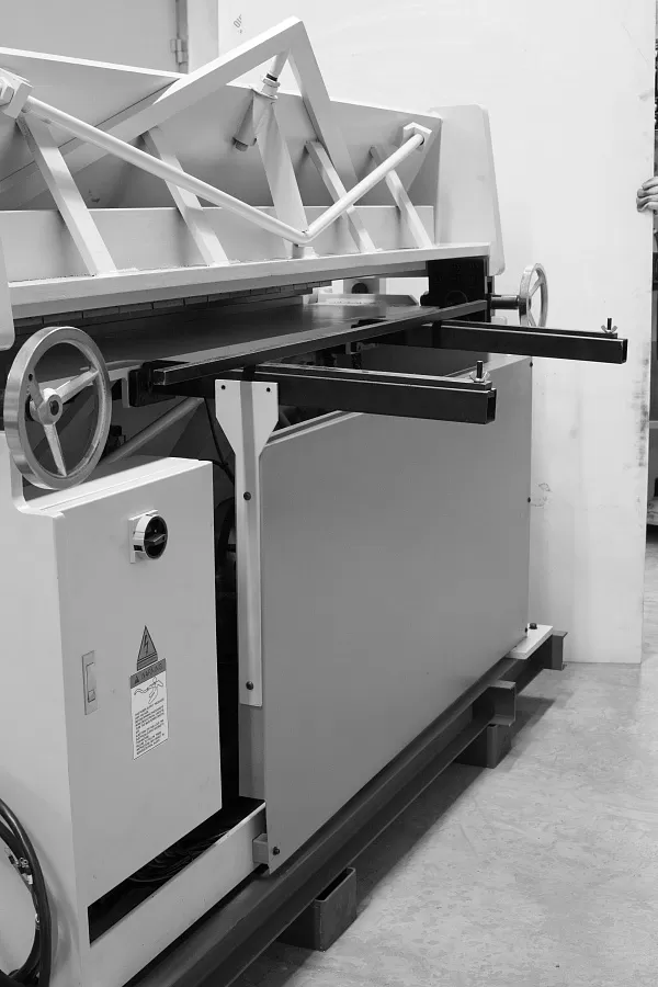 Станок листогибочный гидравлический STALEX HW3050x3.5 - фото