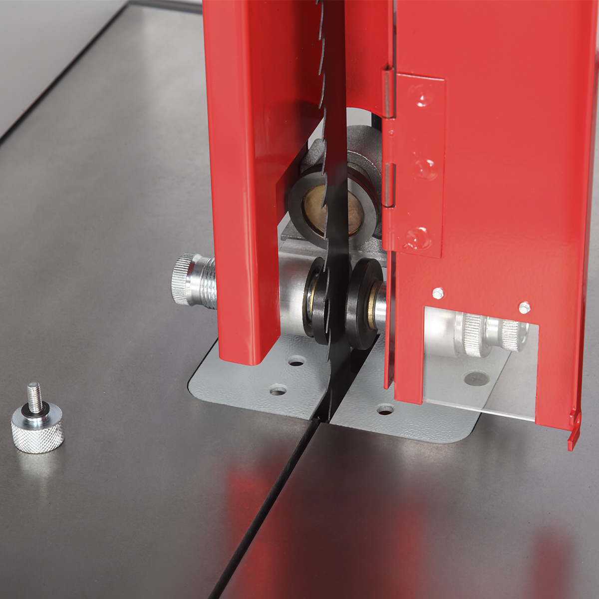 Ленточнопильный станок BELMASH WBS-800/380 - фото