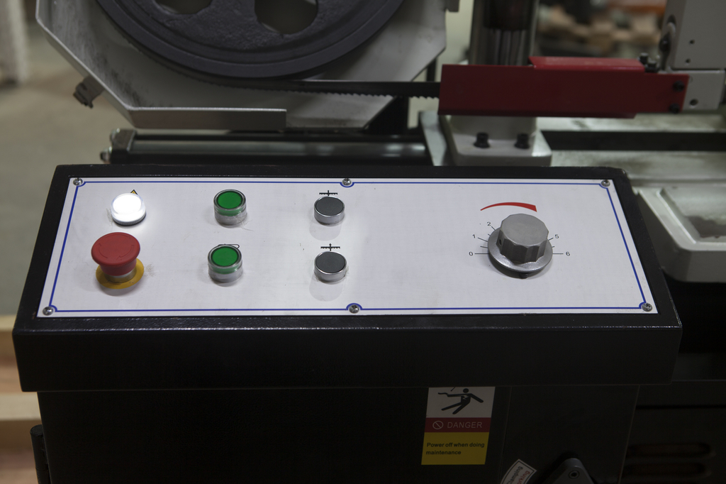 Двухколонный полуавтоматический ленточнопильный станок Stalex TBK-4228 - фото