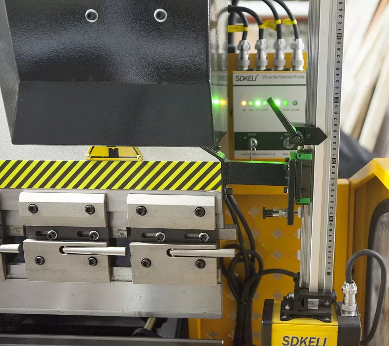 Пресс гидравлический W67Y STALEX 30x1300 Е21 - фото