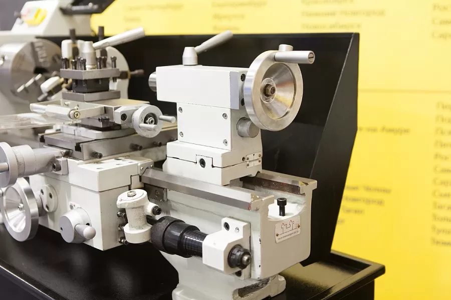 Станок токарный STALEX D250x550C - фото