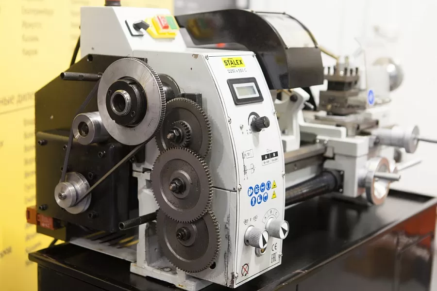 Станок токарный STALEX D250x550C - фото