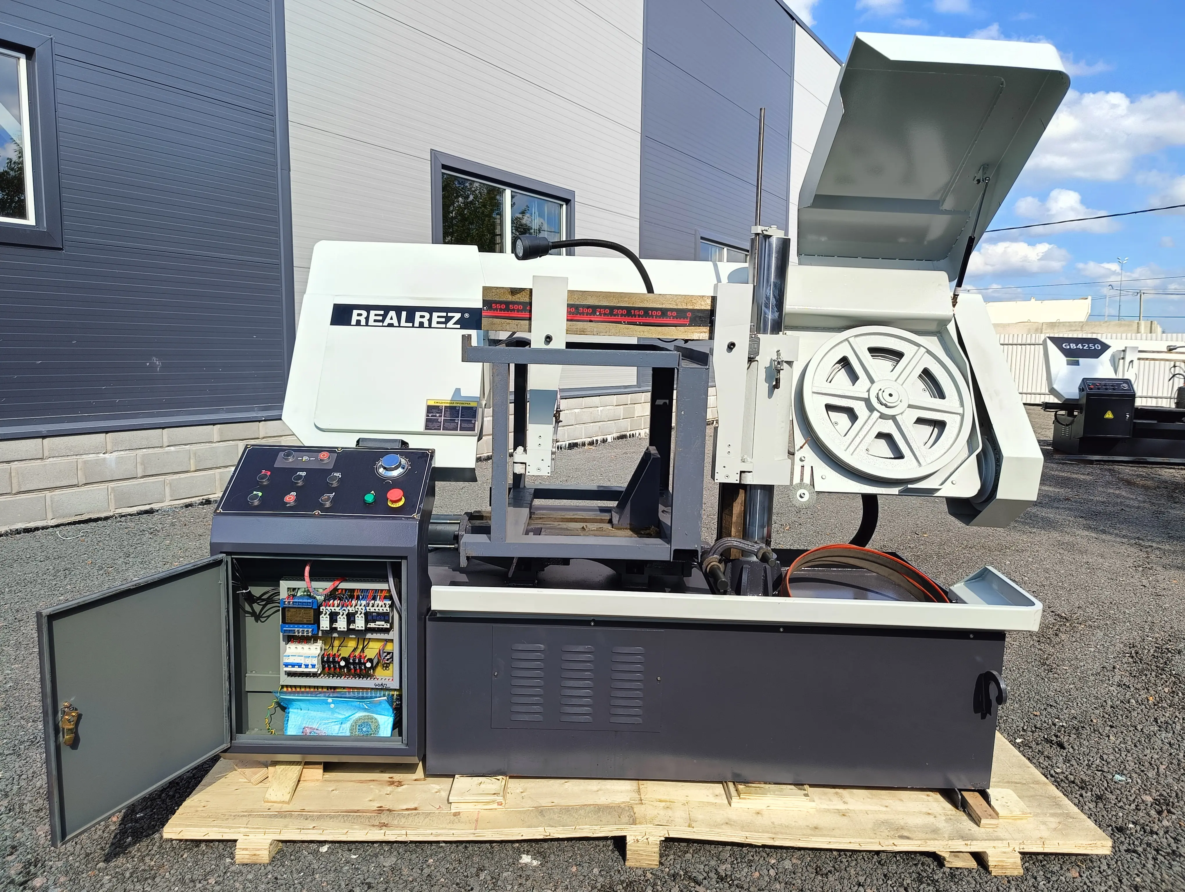 Станок ленточный полуавтоматический REALREZ GB4240/50 - фото