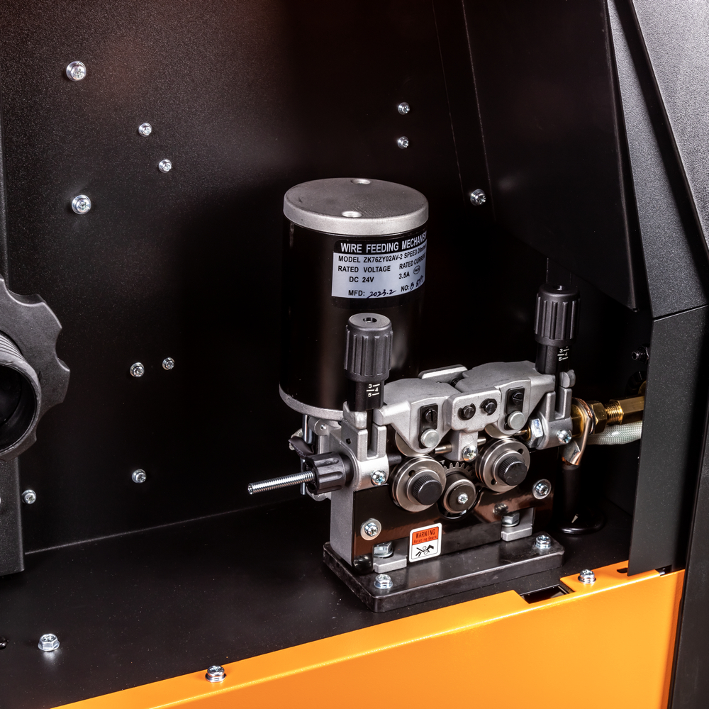 Сварочный полуавтомат FoxWeld SAGGIO MIG 250 - фото