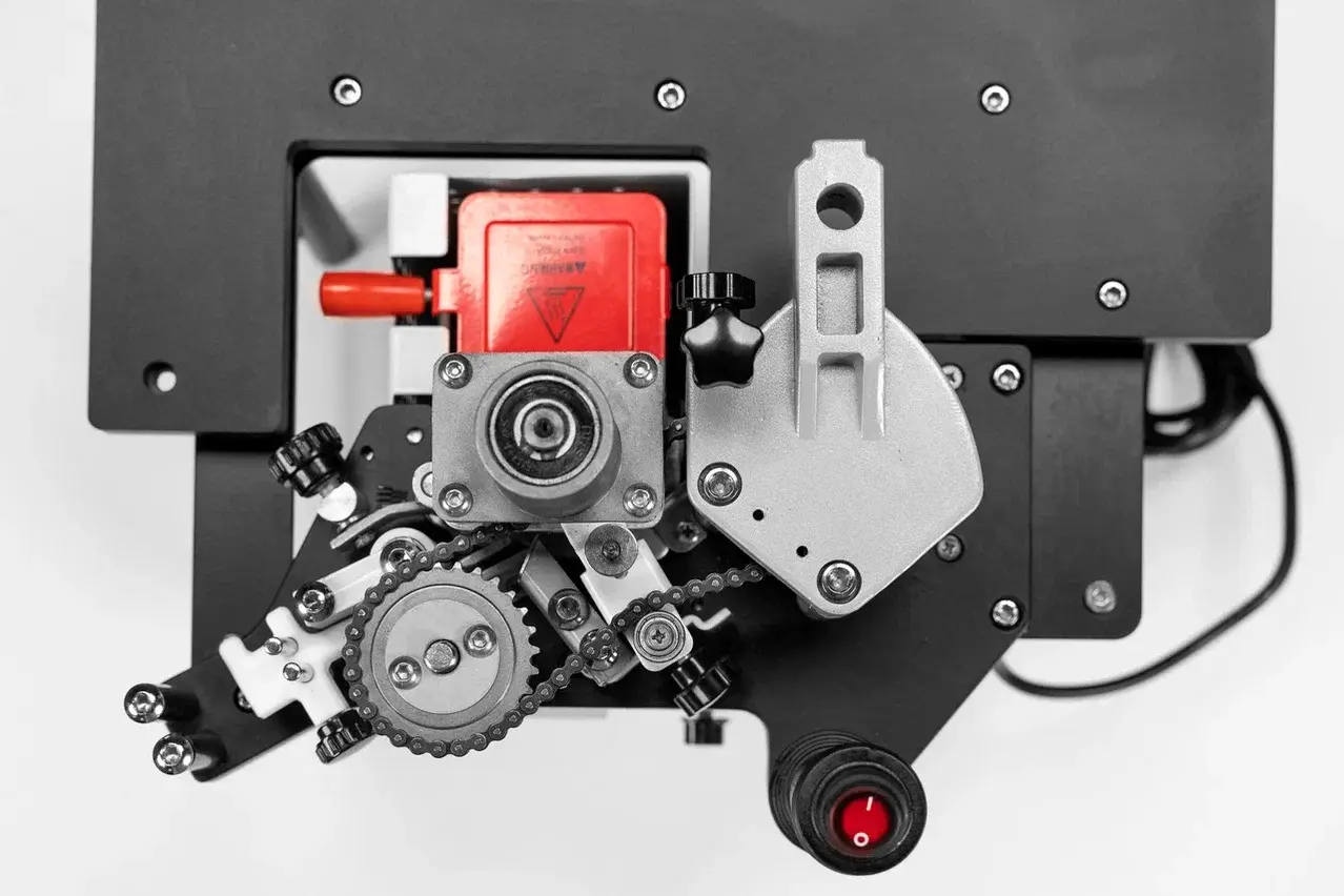 Ручной кромкооблицовочный станок KROM 750 Plus - фото