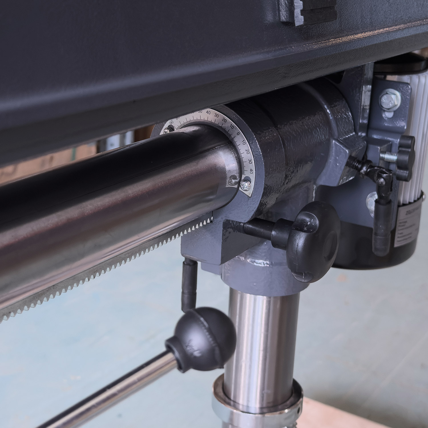 Радиально-сверлильный станок PROMA ZQJ3116/230 - фото