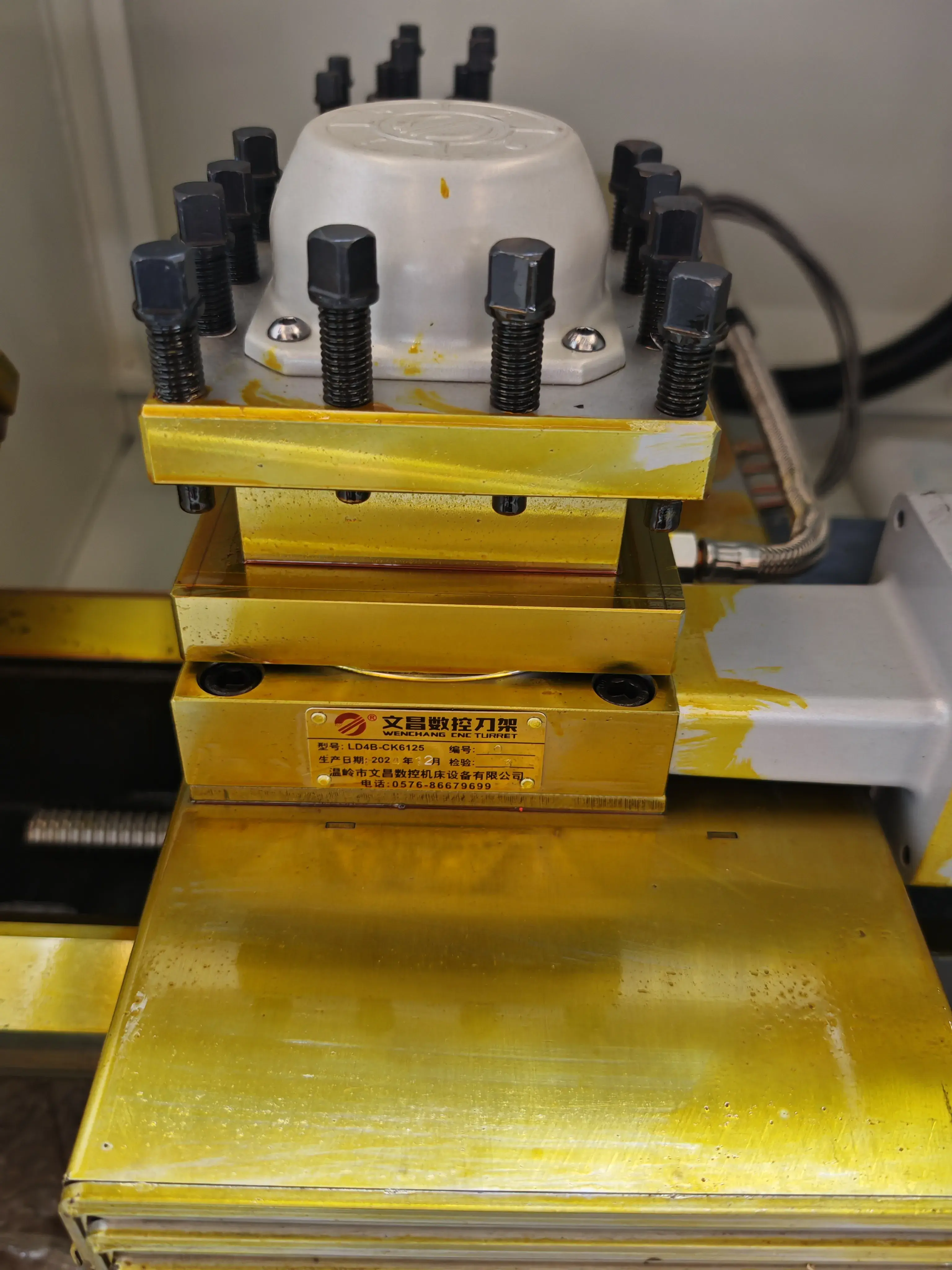 Токарный станок с ЧПУ REALREZ СК0640 - фото