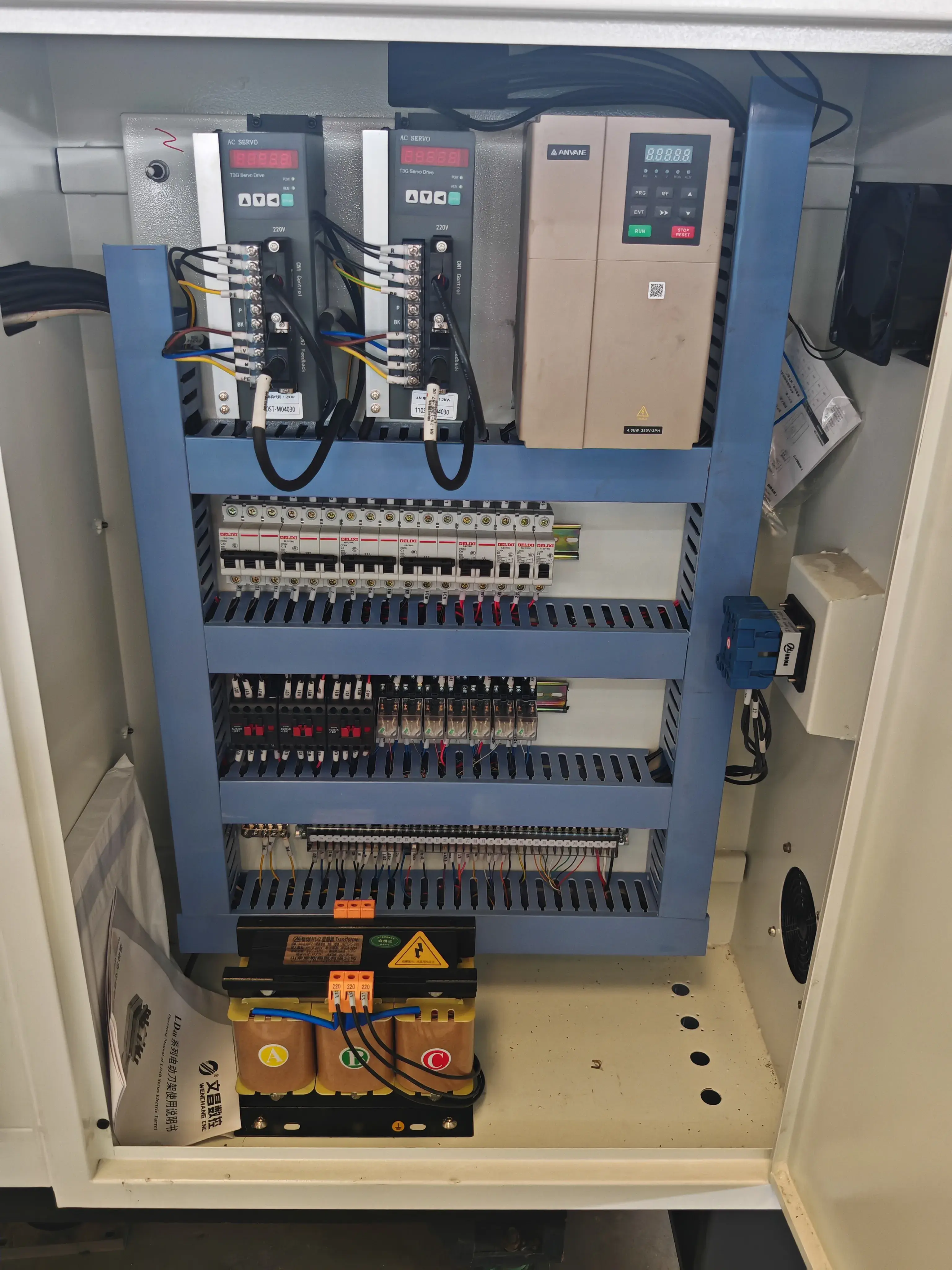 Токарный станок с ЧПУ REALREZ CK 6130 - фото