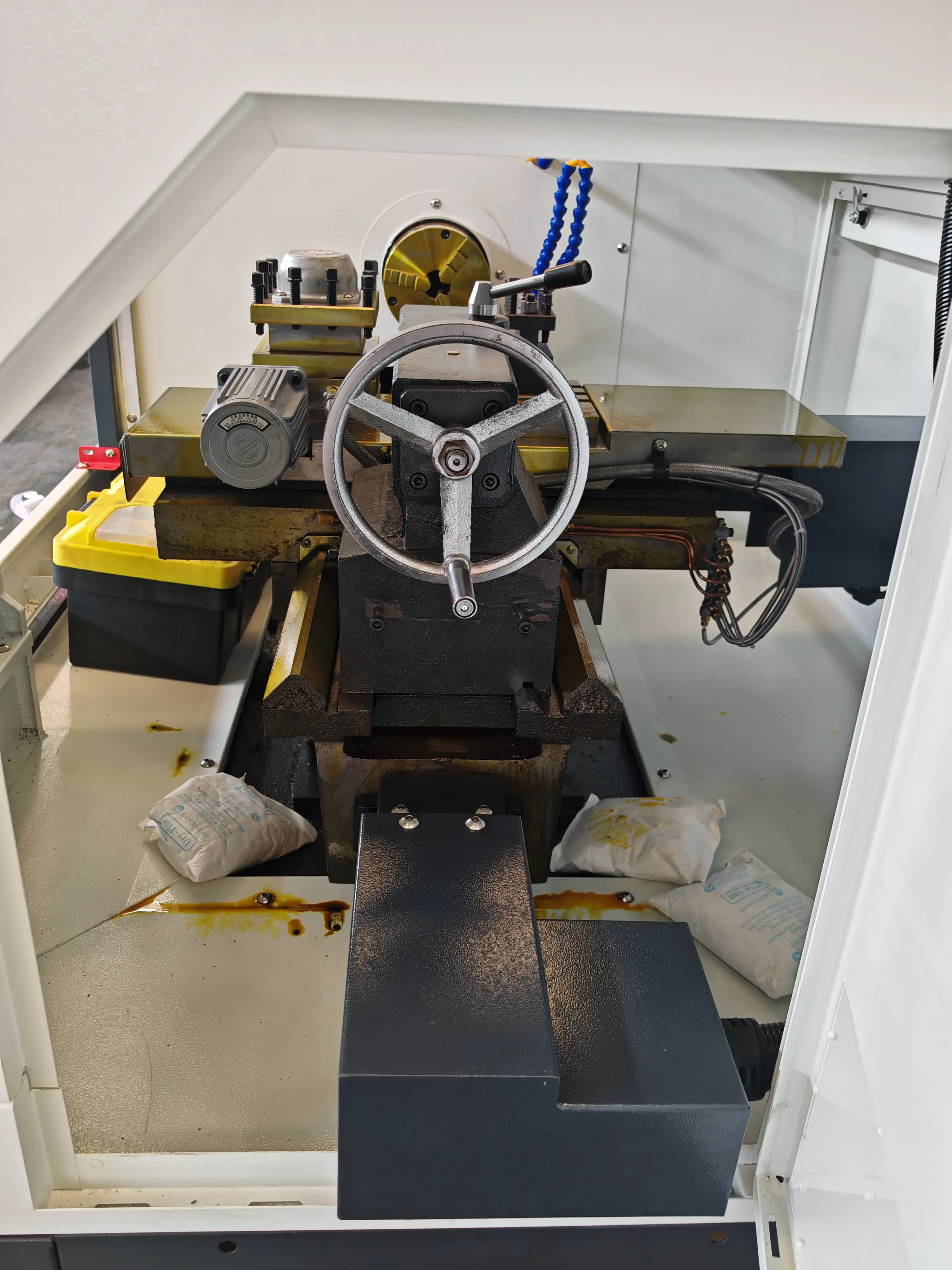 Токарный станок с ЧПУ REALREZ CK 6130 - фото