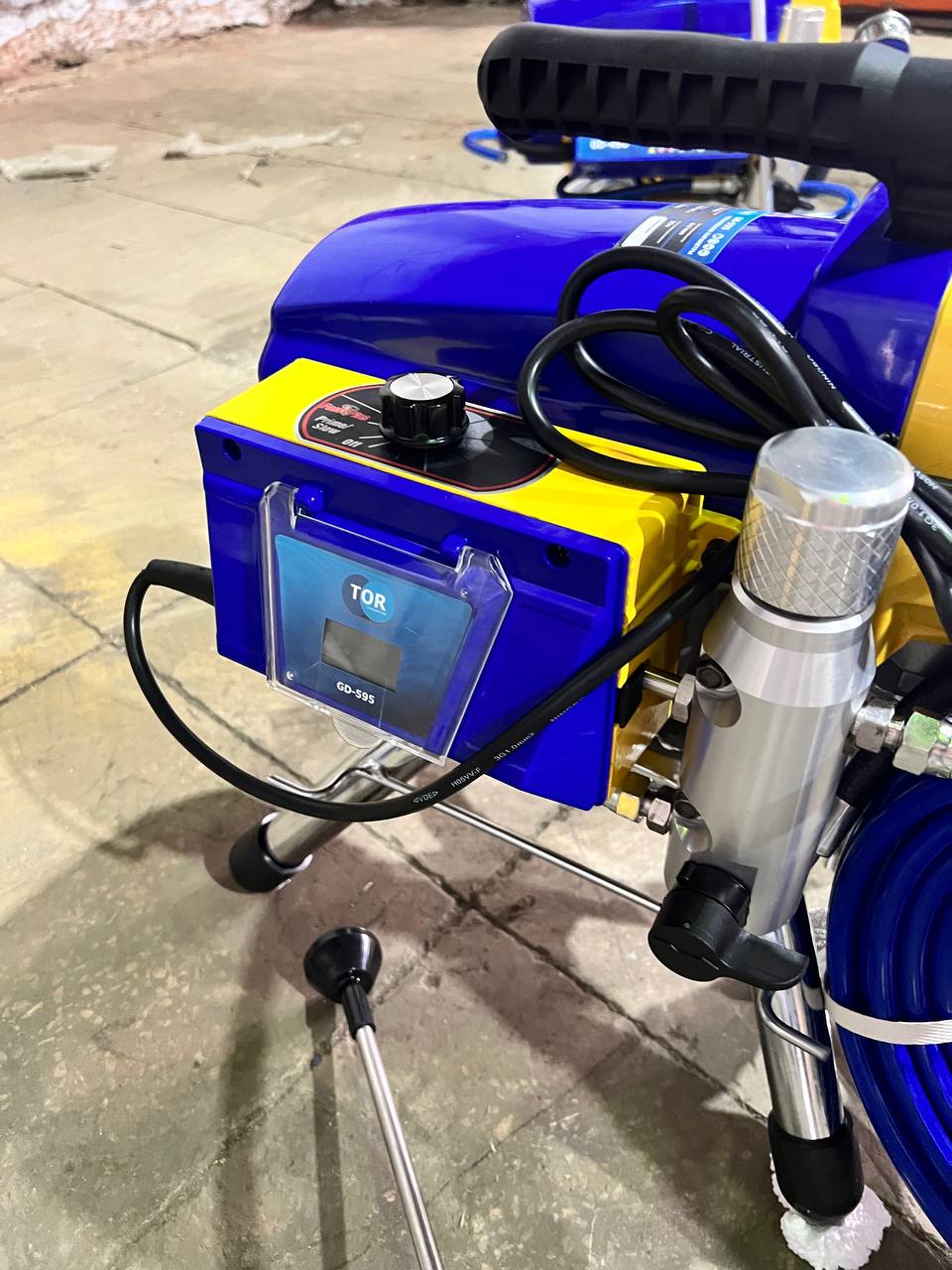 Окрасочный аппарат TOR GD-595 - фото