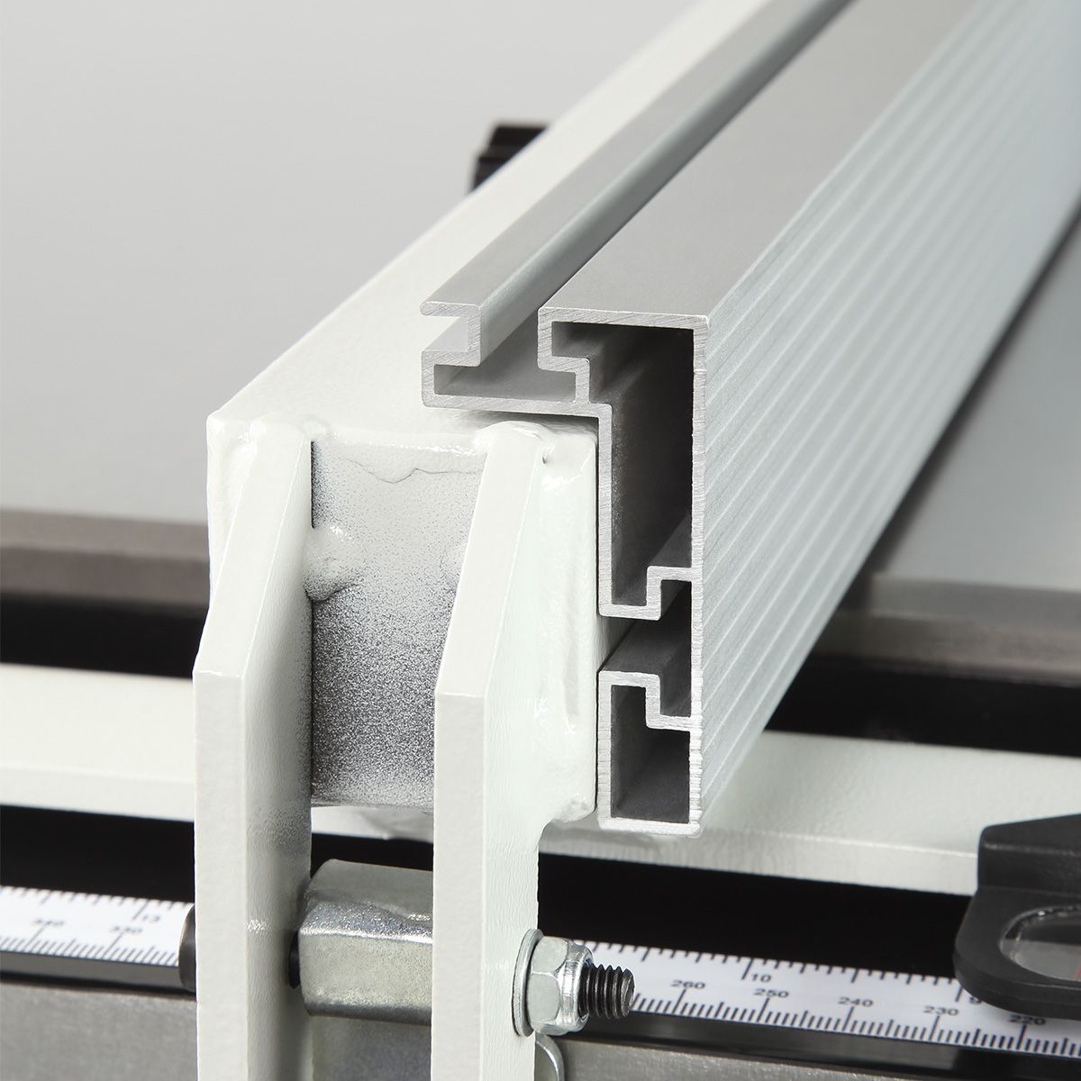 Круглопильный станок BELMASH TS-250PE - фото