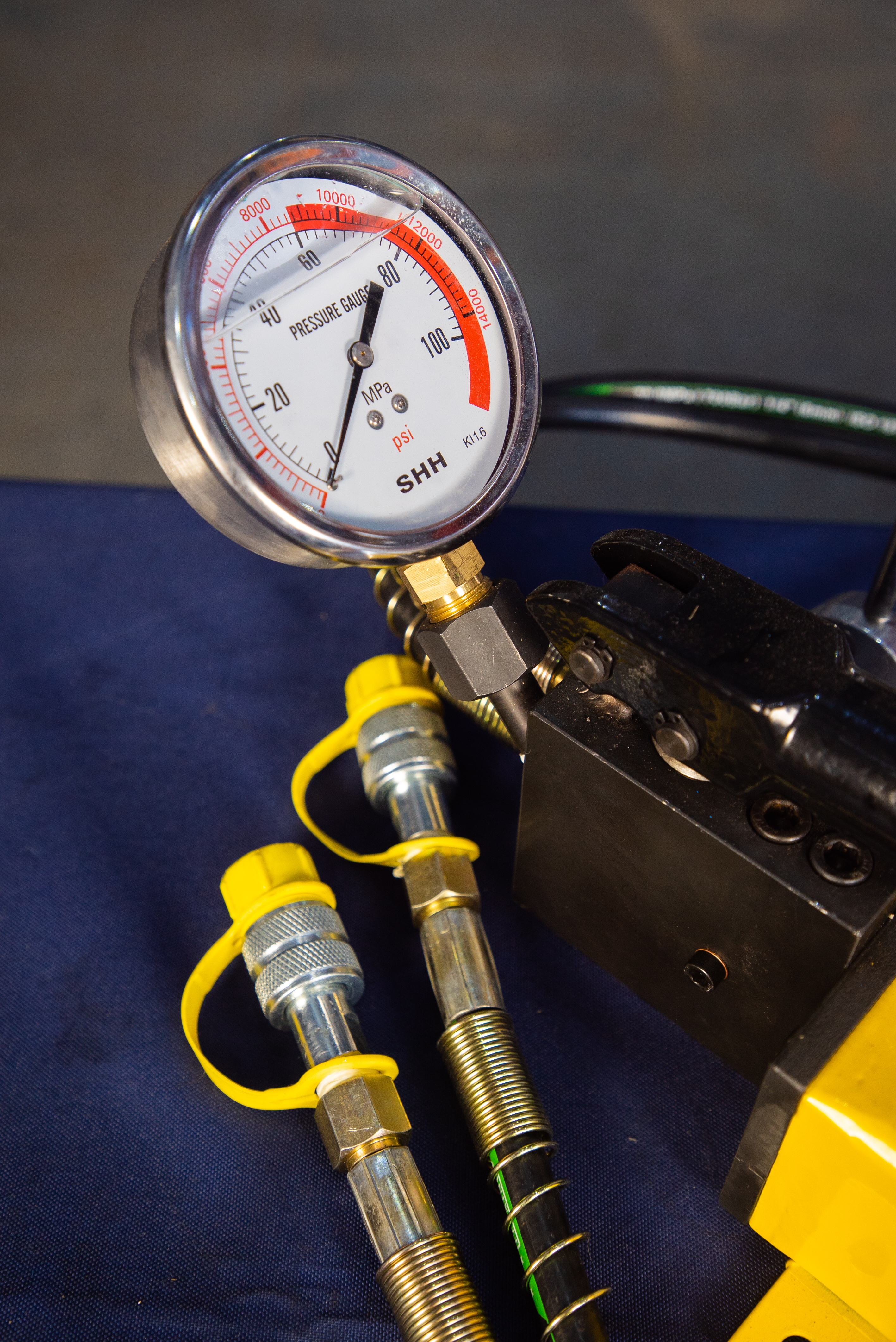 Насос ручной гидравлический двухпоточный TOR HHB-700S - фото