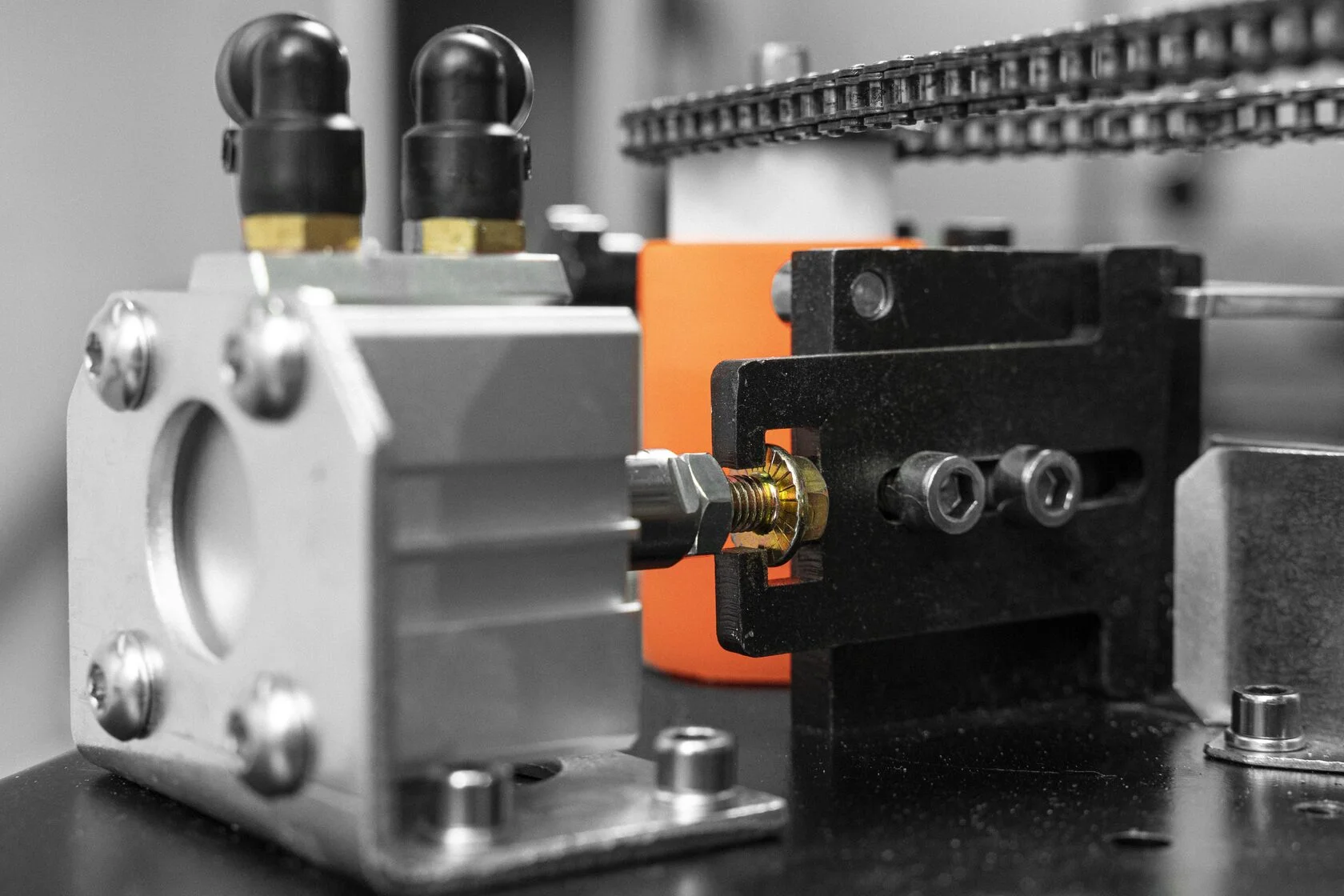 Компактный кромкооблицовочный станок KROM ECONOM - фото