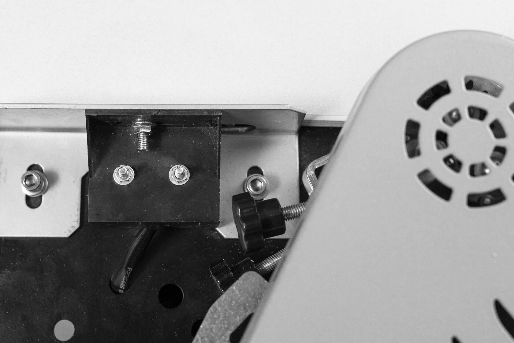 Компактный кромкооблицовочный станок KROM ECONOM - фото