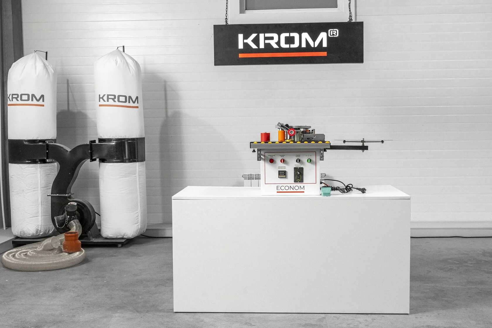 Компактный кромкооблицовочный станок KROM ECONOM - фото