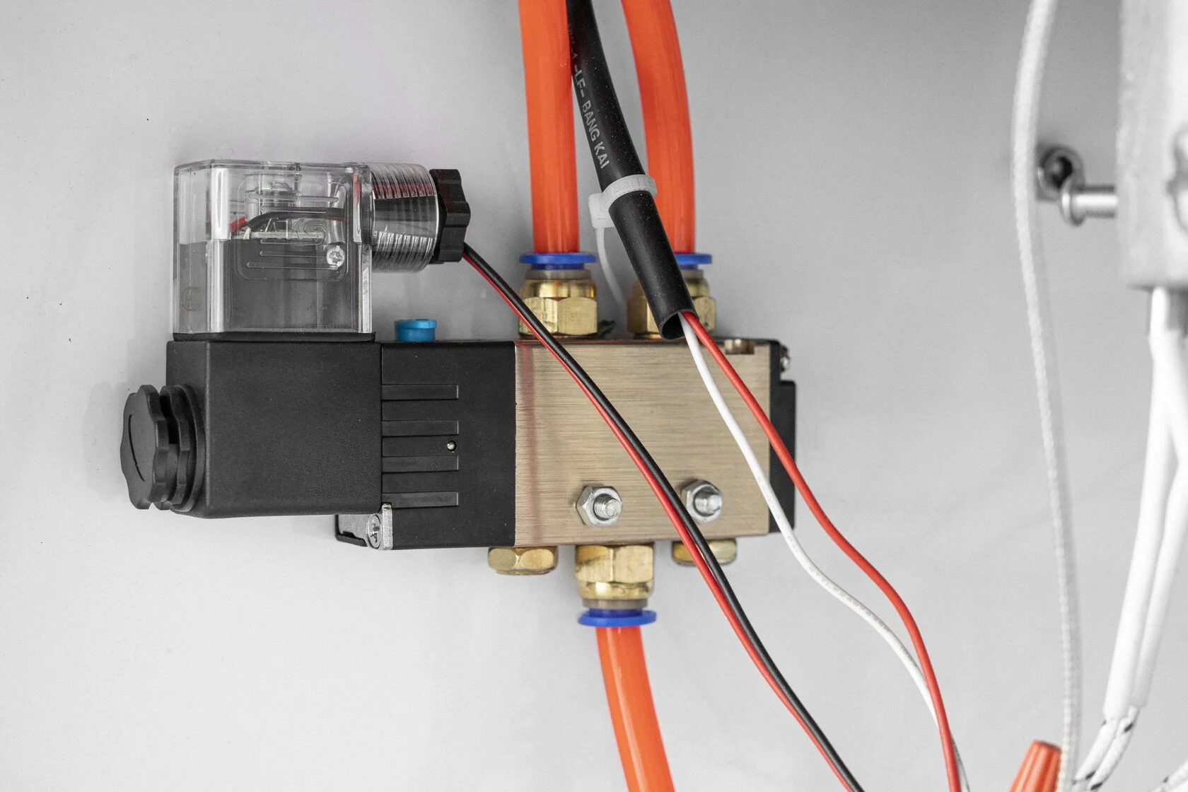 Компактный кромкооблицовочный станок KROM ECONOM - фото