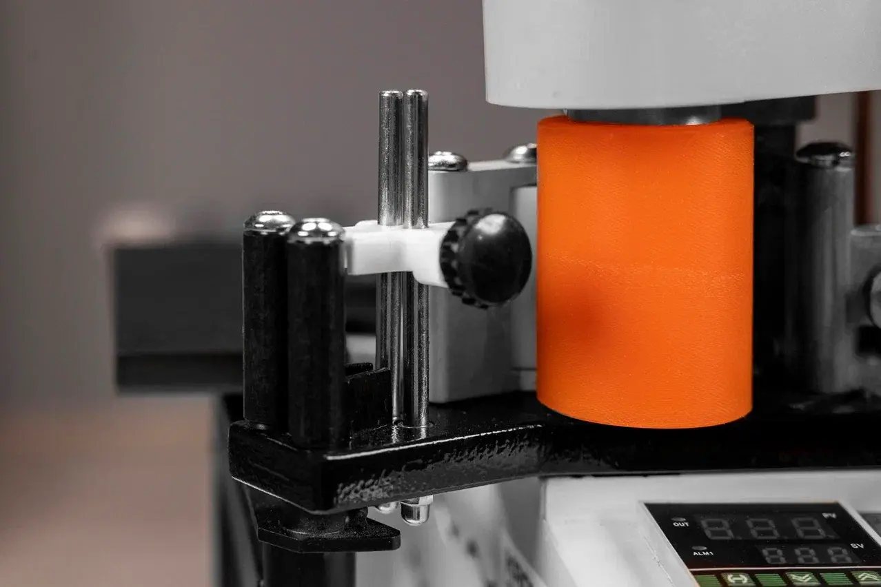 Ручной кромкооблицовочный станок KROM 750 max - фото