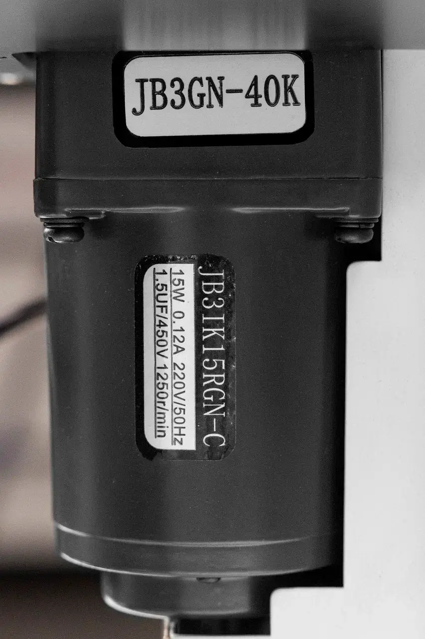 Ручной кромкооблицовочный станок KROM 750 max - фото