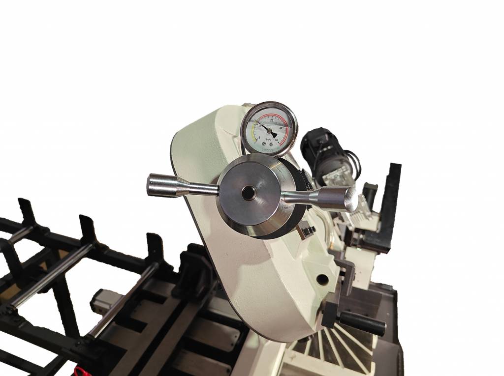 Ленточнопильный автоматический станок Metal Master BSM-270 AF - фото