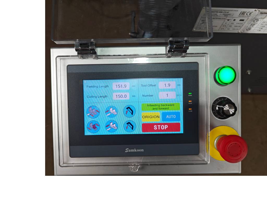 Ленточнопильный автоматический станок Metal Master BSM-270 AF - фото