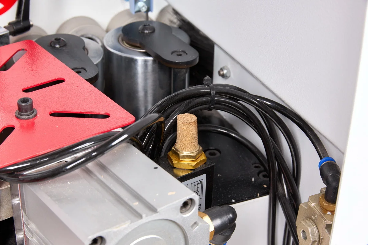 Автоматический кромкооблицовочный станок KROM AUTOMAT 2.0 - фото