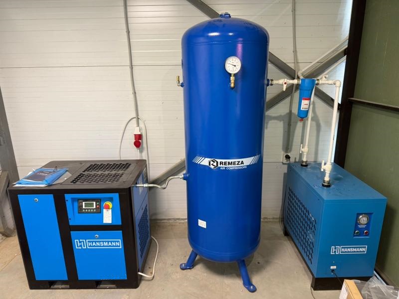 Компрессор винтовой Hansmann RSA 7.5-12 с частотным преобразователем - фото