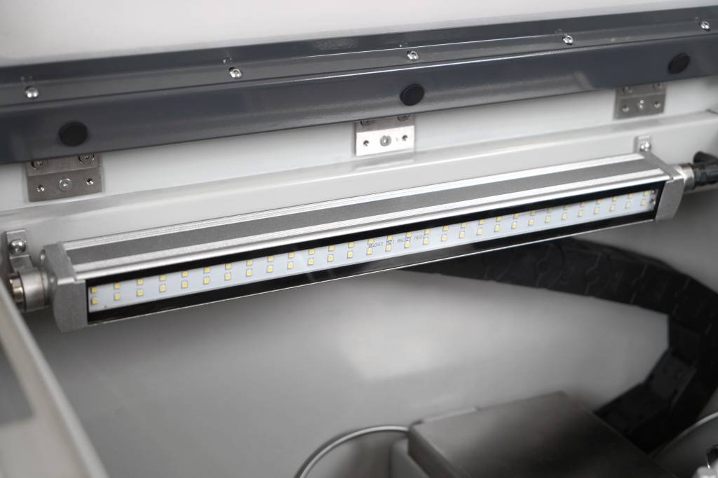 Станок токарный c ЧПУ Metal Master TurnMaster 1830 MB1 - фото