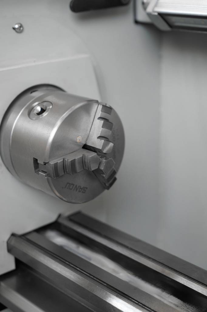 Станок токарный c ЧПУ Metal Master TurnMaster 1830 ML1 - фото