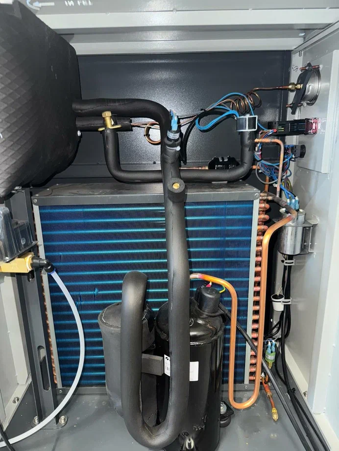 Осушитель рефрижераторного типа ВедКом DS085V - фото